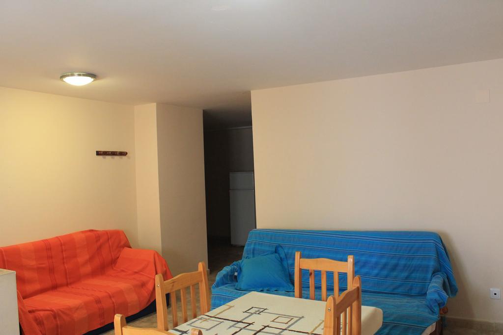Apartamentos Turisticos Rosario Камарена де ла Сиера Стая снимка