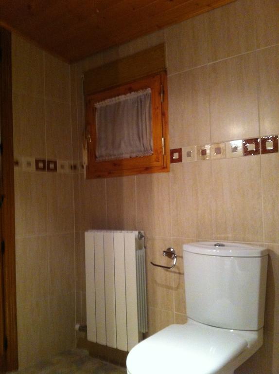 Apartamentos Turisticos Rosario Камарена де ла Сиера Екстериор снимка